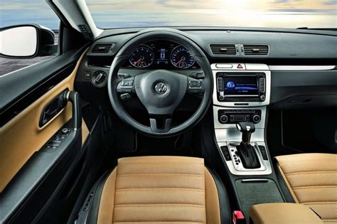 Modify Sport Car: 2010 Volkswagen Passat CC Pictures