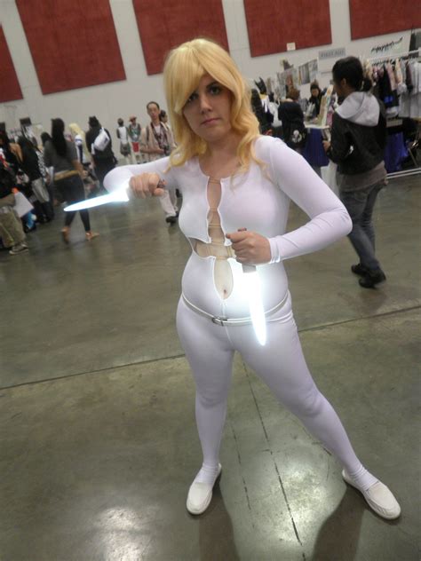 Pin on Superheroine Cosplays that caught my eye