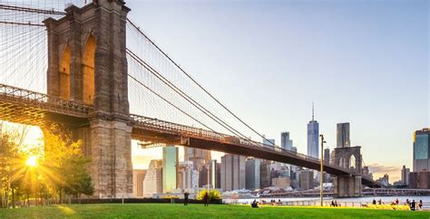 Pasear por el Puente de Brooklyn | Puente de brooklyn, Mejores ciudades ...