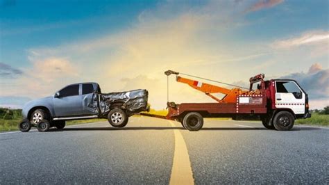 Common Causes of Tow Truck Accidents in Atlanta - Embry Law Truck Accidents