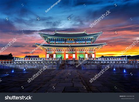 5,119 Korean palace night Images, Stock Photos & Vectors | Shutterstock