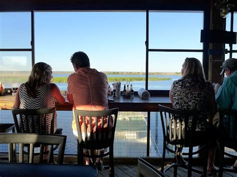 Best Restaurants Apalachicola Florida | Scenic Pathways