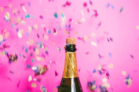 Champagne celebration with confetti Photo | Free Download