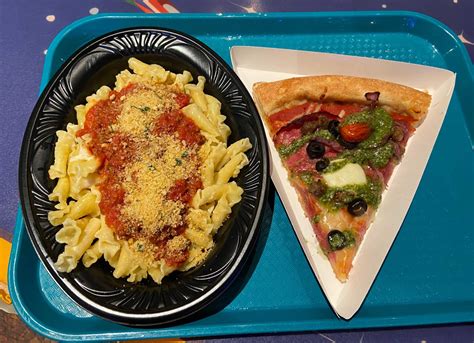 REVIEW: "Deconstructed Lasagna" and Supernova Special Pizza Land for Halloween at Alien Pizza ...