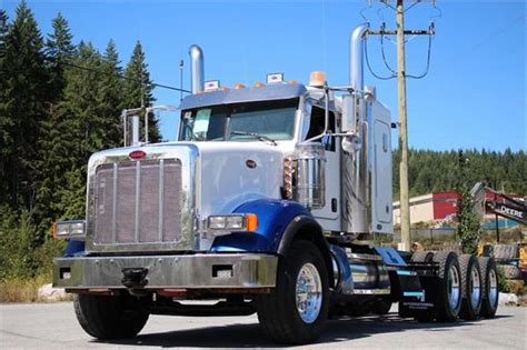 2012 Peterbilt 367 Semi Truck - Maple Ridge, BC