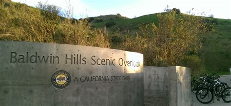 Hike the Baldwin Hills Scenic Overlook for an Awesome View near Downtown Culver City