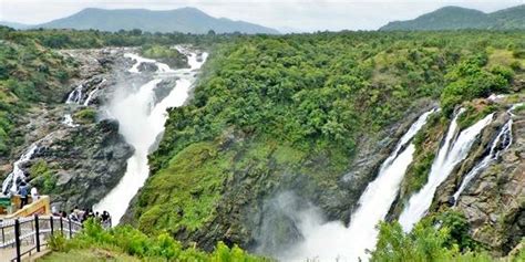 Top 10 : Best waterfalls near Sakleshpur