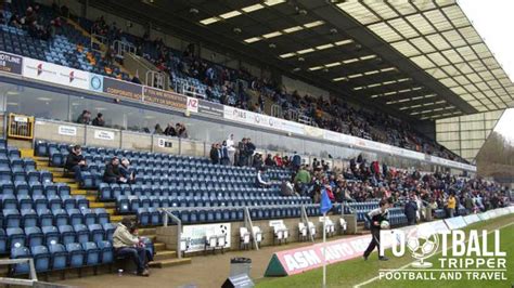 Adams Park Stadium Guide - Wycombe F.C | Football Tripper