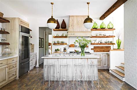 13 Rustic Kitchen Cabinet Ideas