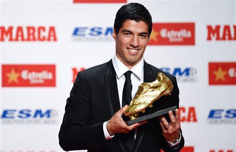 Luis Suárez receives the 2014 Golden Boot in Barcelona