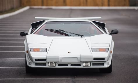 1988.5 Lamborghini Countach 5000 QV in Bianco White is AS_NEW! Just 8k Miles » Car-Revs-Daily.com