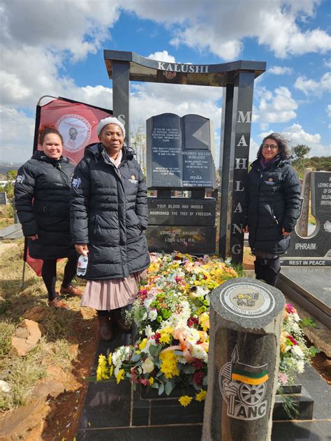 Solomon Kalushi Mahlangu wreath-laying ceremony – Nelson Mandela Foundation