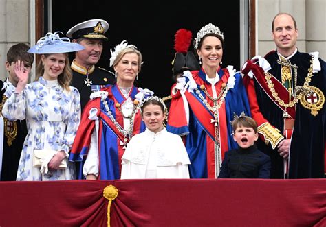 The Royal Family on the Balcony at the King's Coronation | POPSUGAR ...