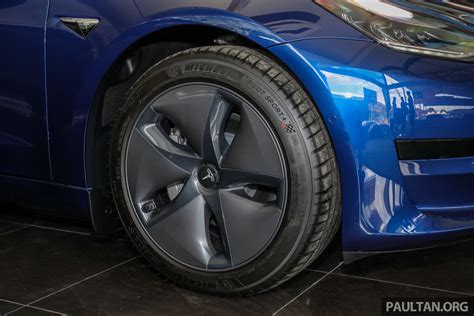 GALLERY: Tesla Model 3 in Malaysia – single-motor Standard, RM390k; dual-motor Long Range ...