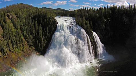 Tumbler Ridge Global Geopark - Tumbler Ridge, British Columbia - YouTube