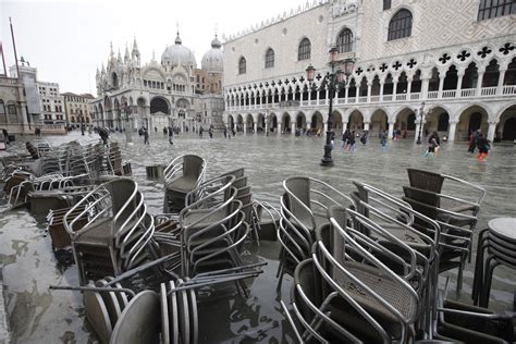 Photos Of Venice Show The City Submerged After Its Worst Flood Tide In Decades