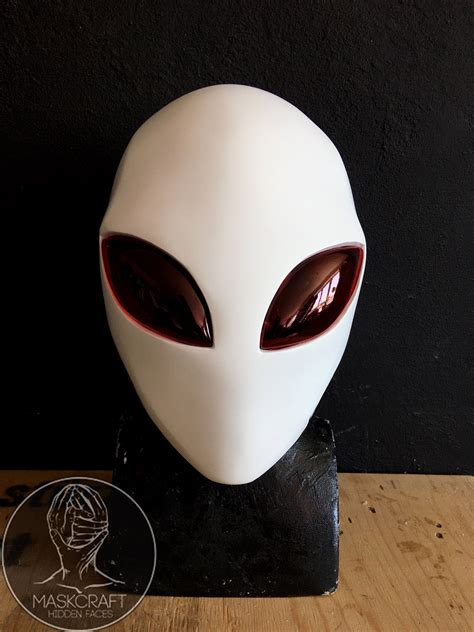 Alien Maske von Maskcraft | Etsy