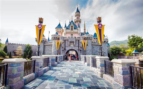 Transfer Options from Hong Kong Airport to Disneyland | Welcome Pickups