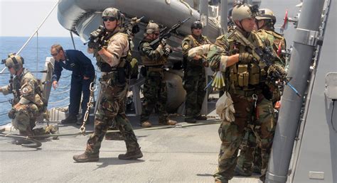 Photo : SEAL Team 4 image