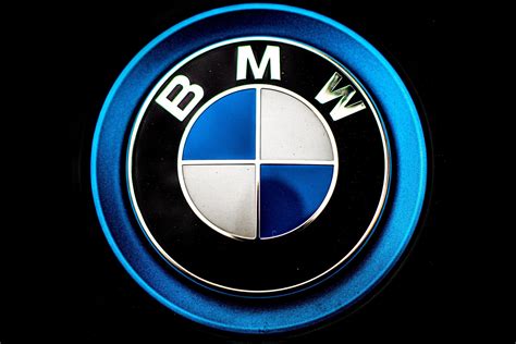 Bmw Logo Black Background