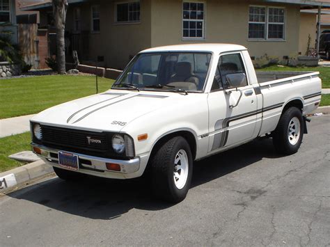 Toyota Pickup 1980 - reviews, prices, ratings with various photos