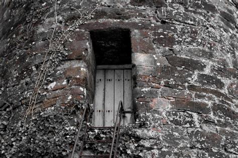 Historic Sites of Ireland: Cloyne Round Tower