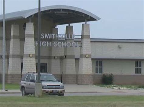 Smithville teacher resigns after alleged racial remark | khou.com