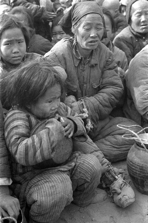 30 dramatic images of the 1942 Henan famine - China Underground