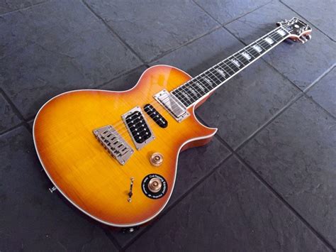 2012 Epiphone Nighthawk Custom Reissue | Another Average Guitar Player