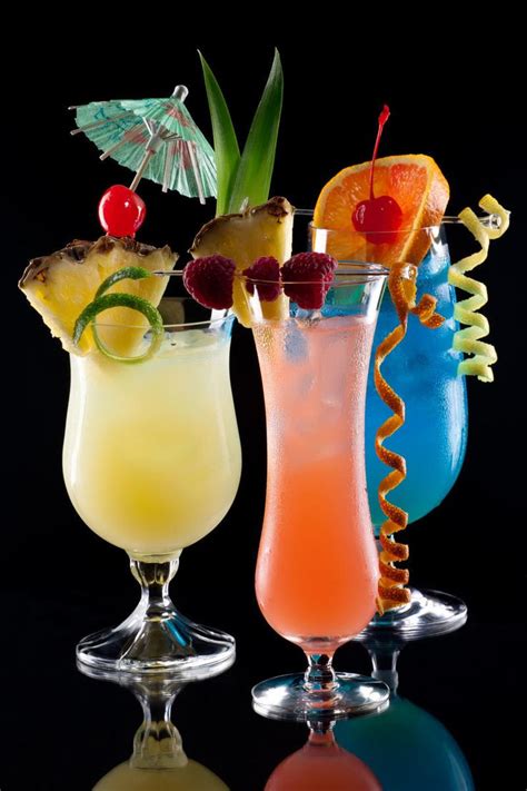 13 Refreshing Summer Mocktails | Mocktails, Alcohol free cocktails, Summer refreshments