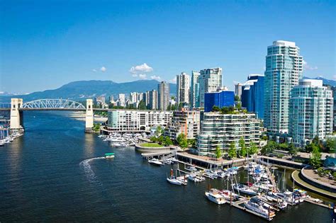 Vancouver Tourist Attractions - 25 Things to Do in Vancouver, BC