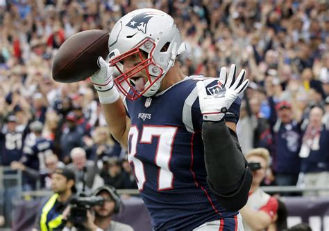 Patriots Tight End Rob Gronkowski Announces Retirement | WBUR News