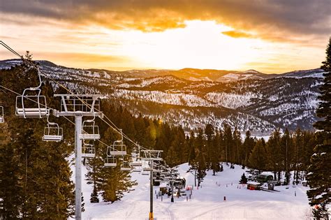 Bozeman's Ski Area Comparison: Bridger Bowl and Big Sky