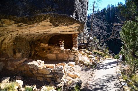 Living With the Sinagua: The Walnut Canyon Cliff Dwellings