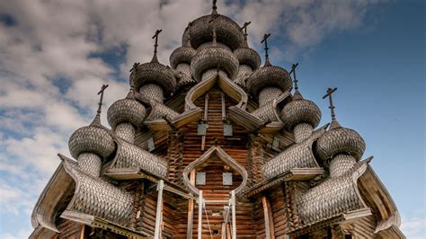 7 MOST beautiful wooden houses & palaces in Russia - Russia Beyond