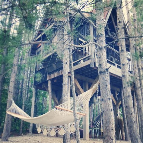 treehouse exterior with hammock lynneknowlton.com - Design The Life You Want To Live