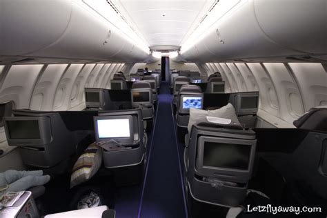 Lufthansa Business Class Boeing 747-8 Upper Deck Flight Review