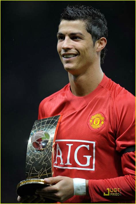 Cristiano Ronaldo is the FIFA Player of the Year: Photo 1655381 ...