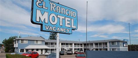 El Rancho Motel | Visitor Center