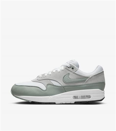 Air Max 1 'Mica Green' (DZ4549-100) Release Date . Nike SNKRS