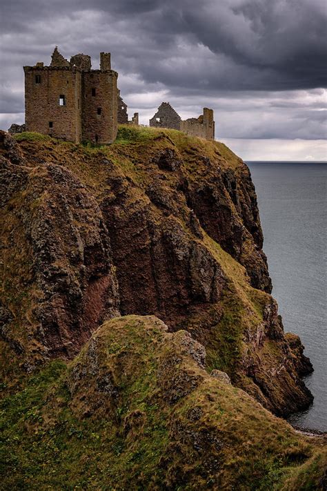 Dunnottar Castle Photograph by Pablo Lopez - Fine Art America