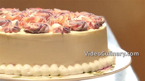 zebra-cake-with-white-chocolate-frosting_121 - Videoculinary.com