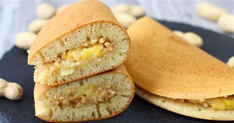 Asian Peanut Pancake Turnover (Apam Balik) - El Mundo Eats