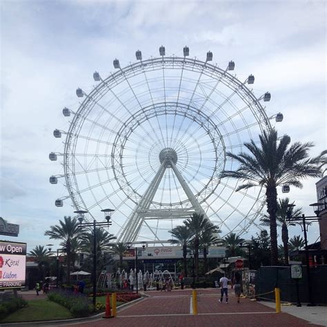 A Visual Escape — The Orlando Eye. Photo taken by Me, May 2017.