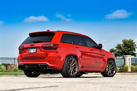 Jeep Grand Cherokee SRT Trackhawk Red with Bronze Savini SV-F 4 ...