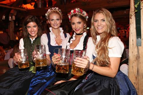 Oktoberfest plans huge beer festival for 2500 punters A NIGHT at Queen's Park in Glasgow