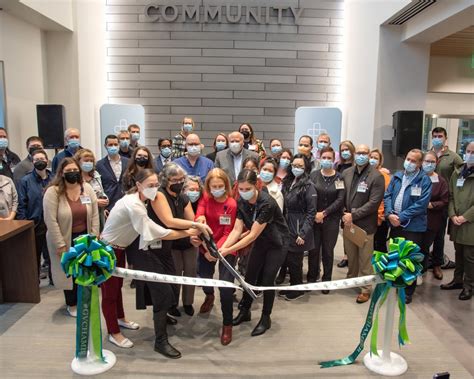 Vancouver Clinic opens new facility at Salmon Creek campus | The Reflector