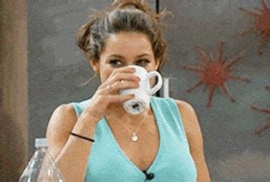 Aaryn Gries GIFs - Find & Share on GIPHY