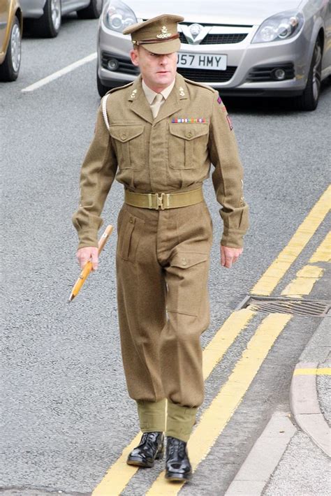 WW2 British Army Officer Uniform