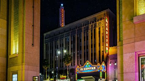 El Capitan Theatre Ghost Tour - US Ghost Adventures